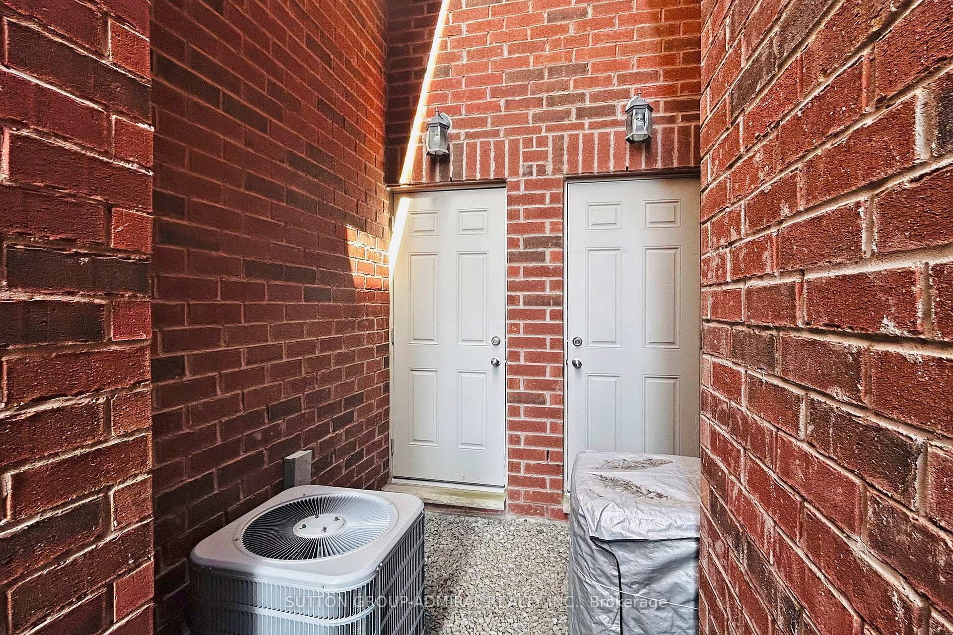 Photo 30 of 23 Warbler Avenue, Vaughan, Patterson — HOMEH