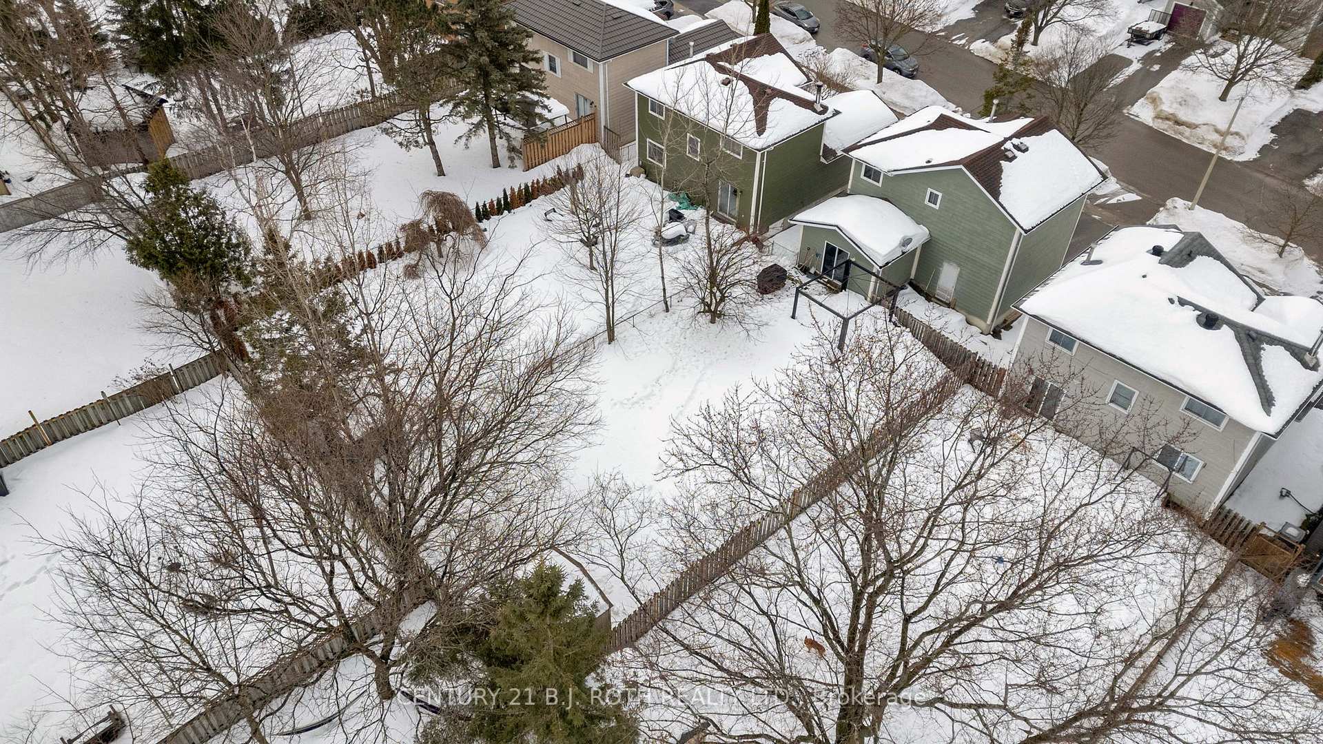 Photo 28 of 25 Elizabeth Street, Barrie, Ardagh — HOMEH