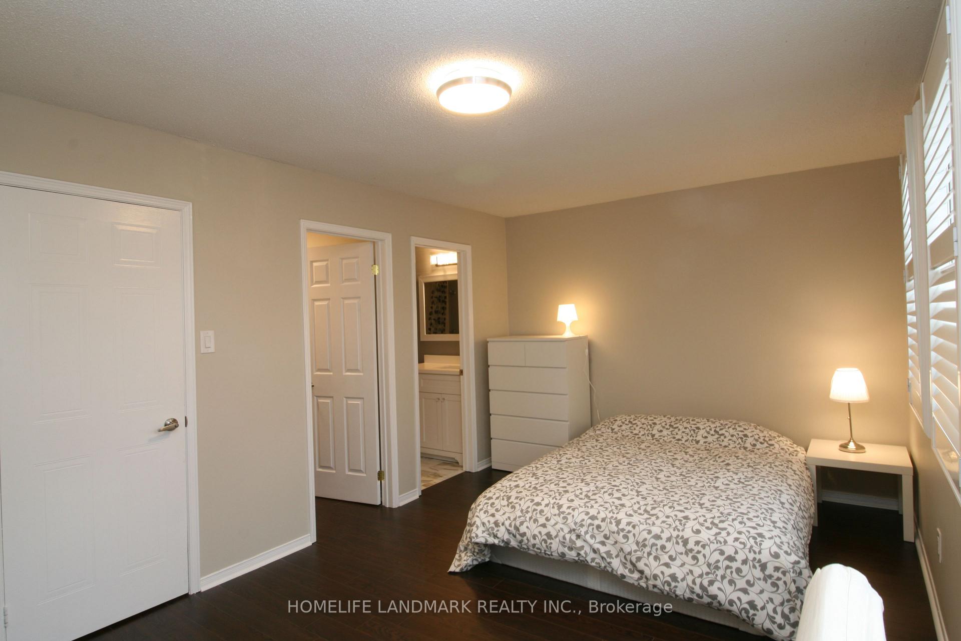 Photo 6 of 131 Roseborough Crescent, Vaughan, Uplands — HOMEH