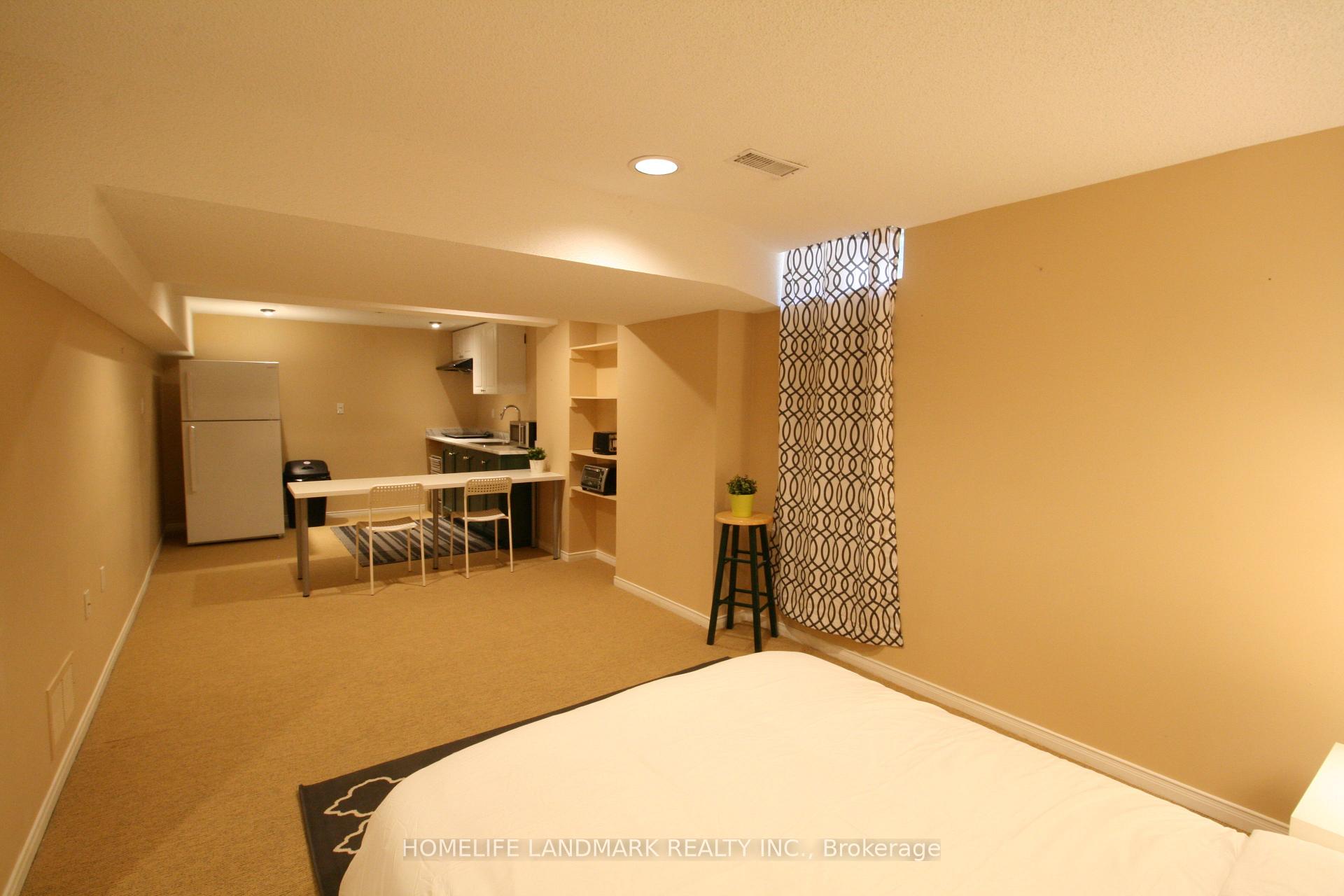 Photo 12 of 131 Roseborough Crescent, Vaughan, Uplands — HOMEH