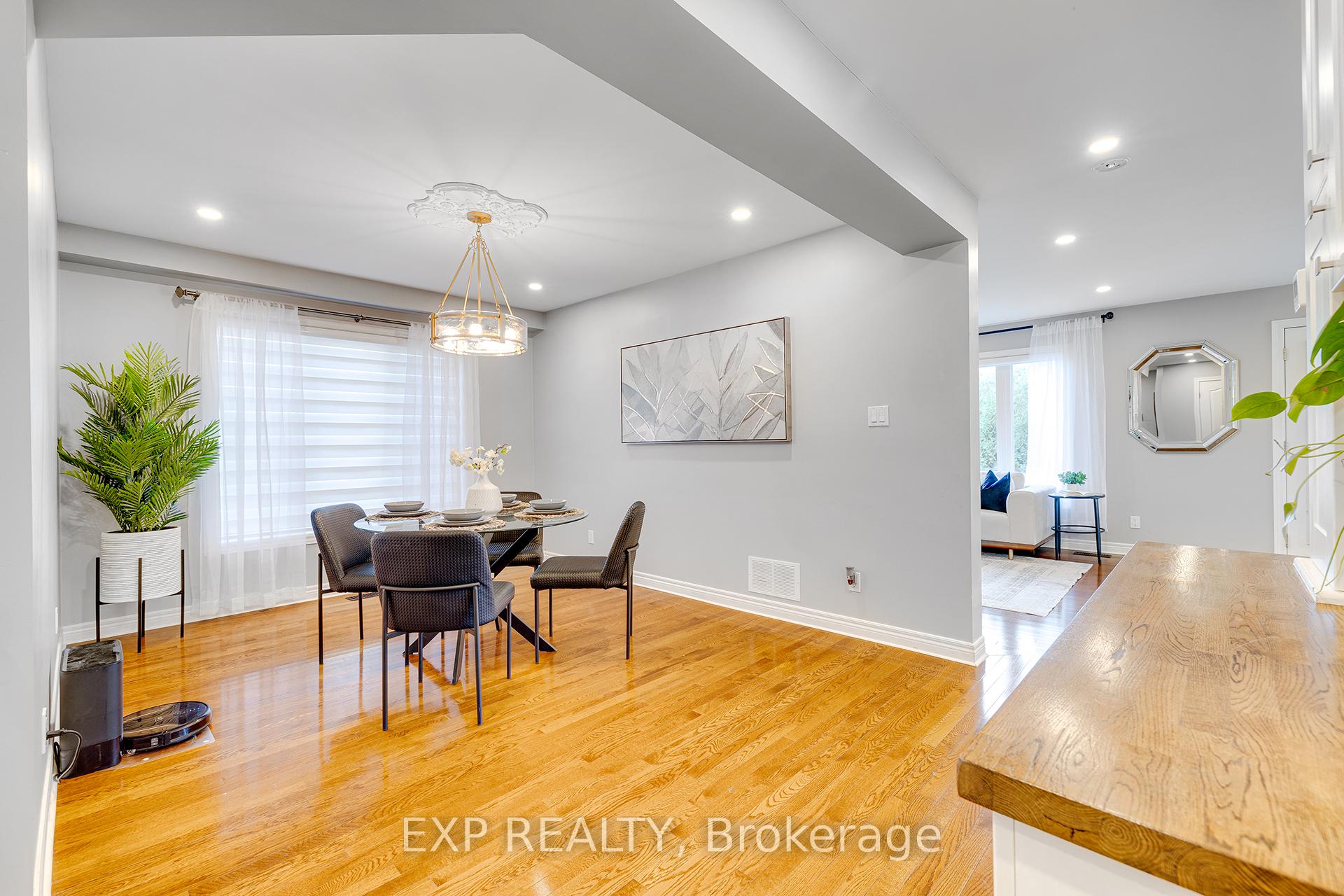 Photo 6 of 44 Pentland Road, Hamilton, Waterdown — HOMEH