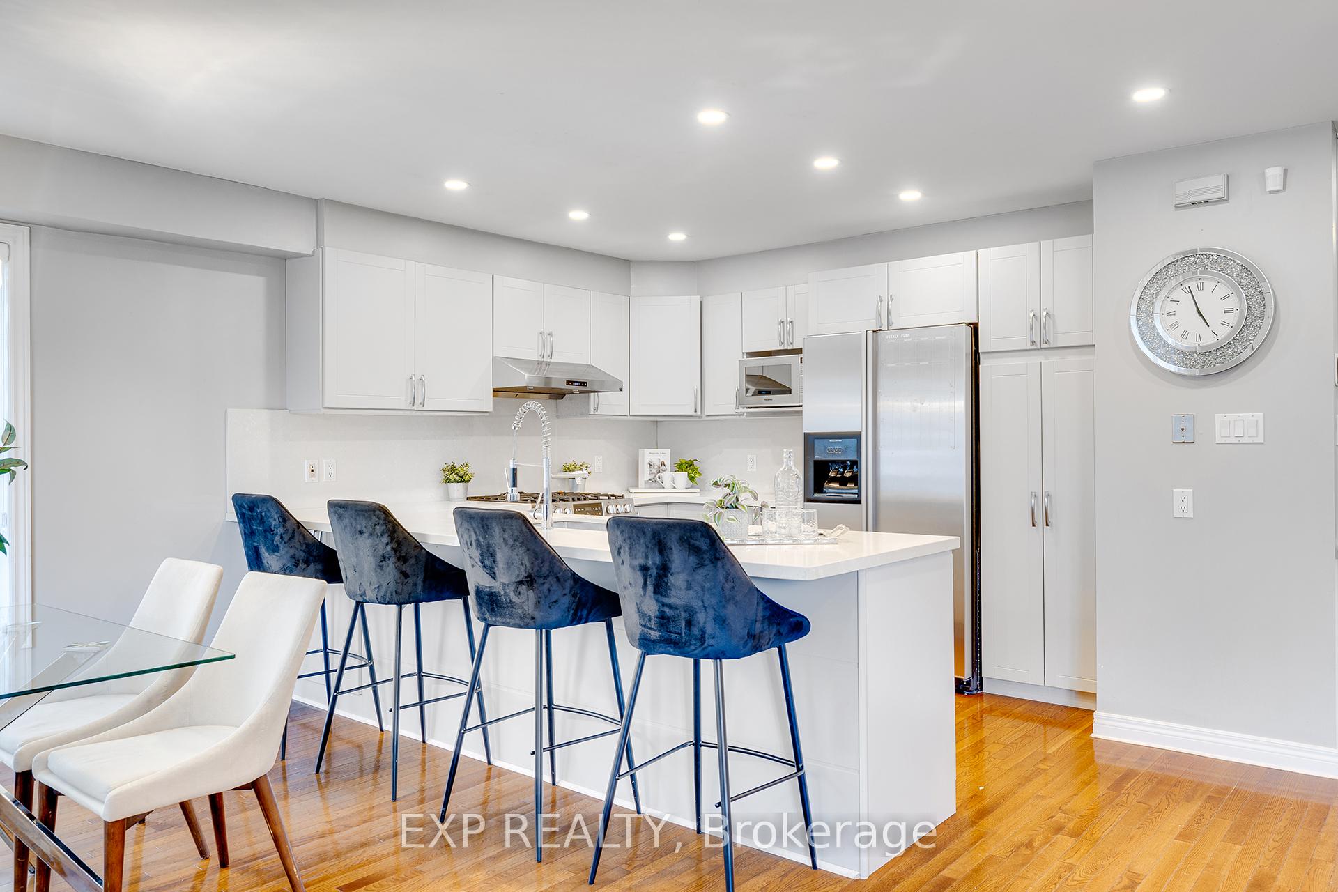 Photo 10 of 44 Pentland Road, Hamilton, Waterdown — HOMEH
