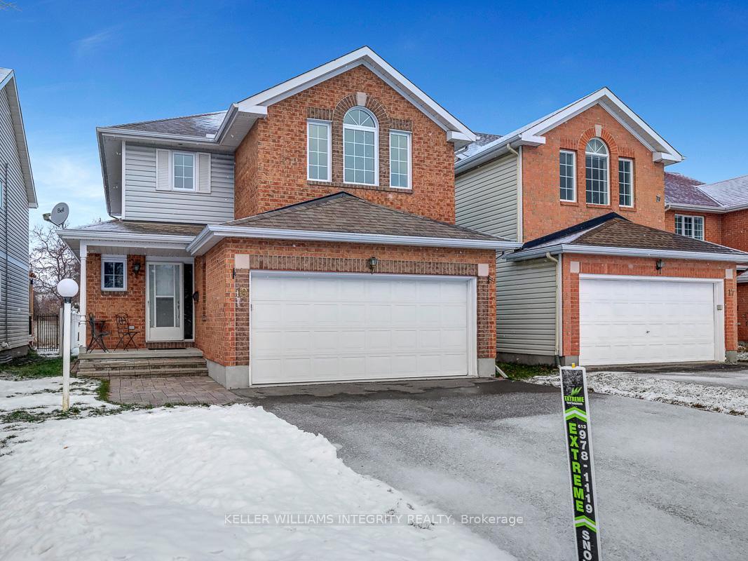 Photo 1 of 19 Armagh Way, Ottawa, Barrhaven - Longfields — HOMEH