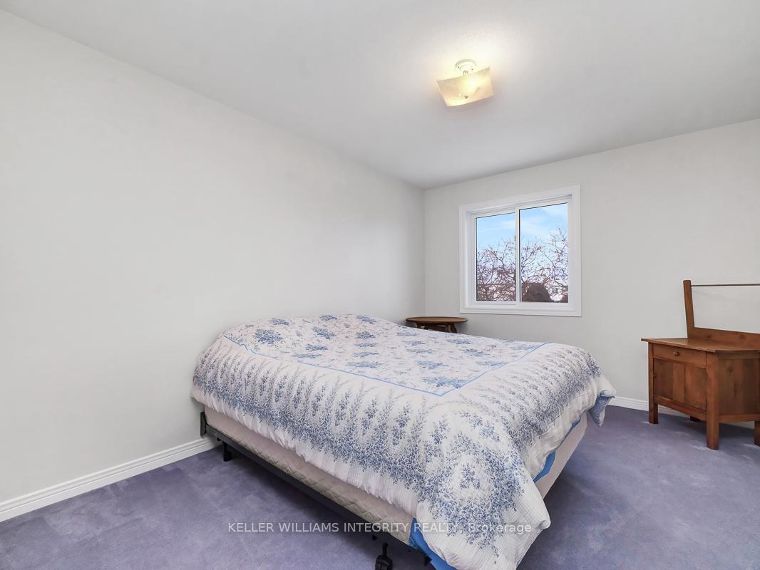 Photo 18 of 19 Armagh Way, Ottawa, Barrhaven - Longfields — HOMEH