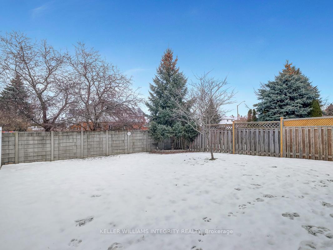 Photo 23 of 19 Armagh Way, Ottawa, Barrhaven - Longfields — HOMEH