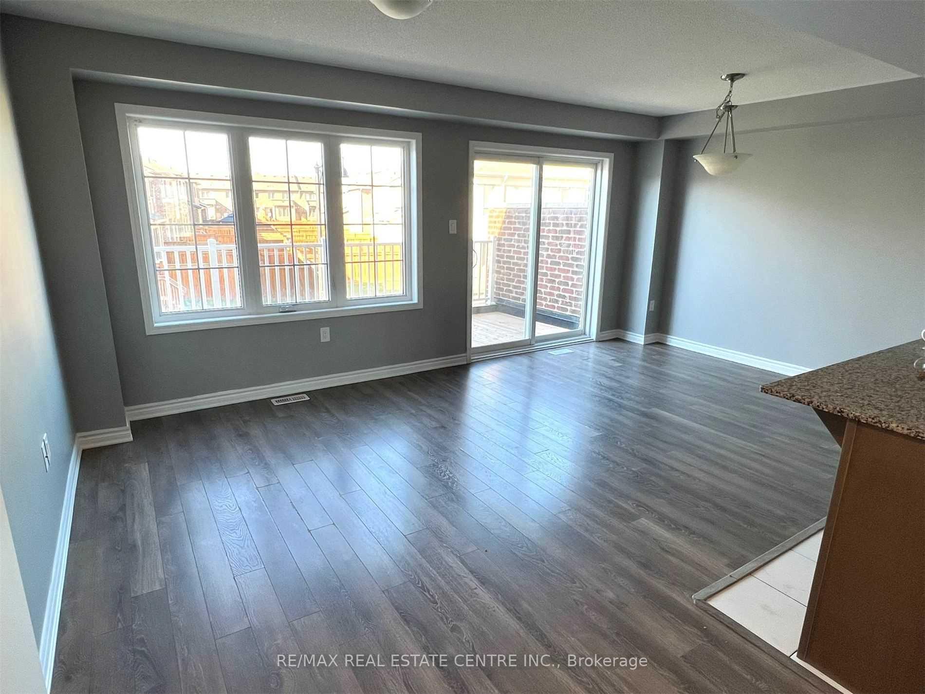 Photo 19 of 462 Remembrance Road, Brampton, Northwest Brampton — HOMEH