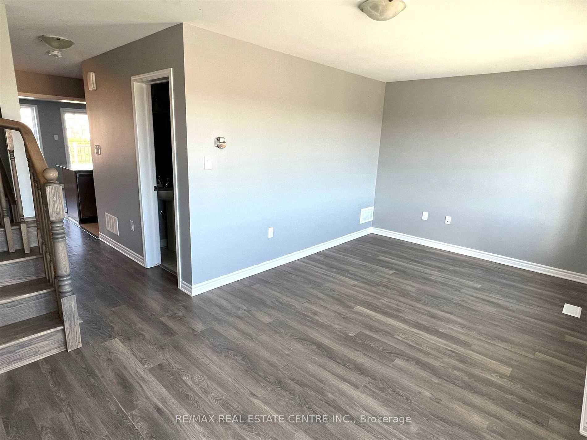 Photo 13 of 462 Remembrance Road, Brampton, Northwest Brampton — HOMEH