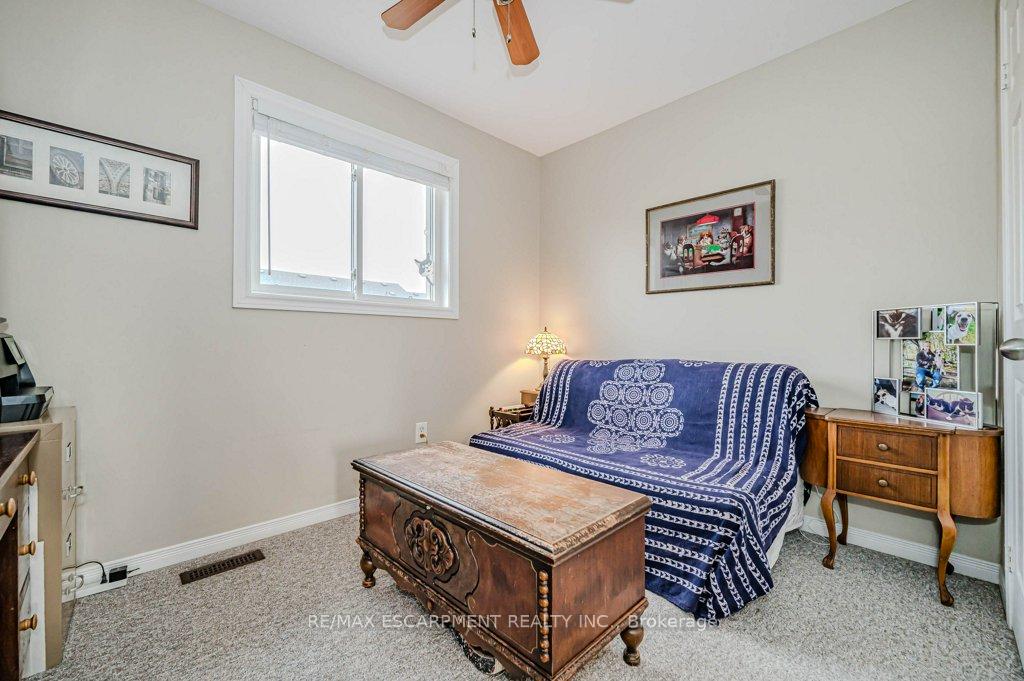 Photo 20 of 633 Amelia Crescent, Burlington, Appleby — HOMEH