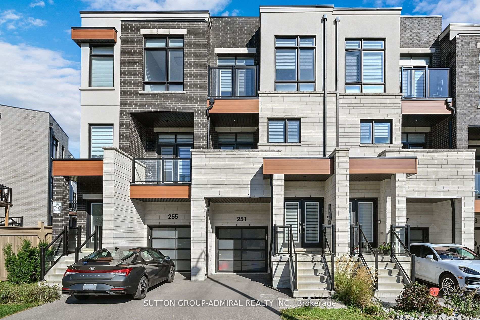 Front of 251 Thomas Cook Avenue