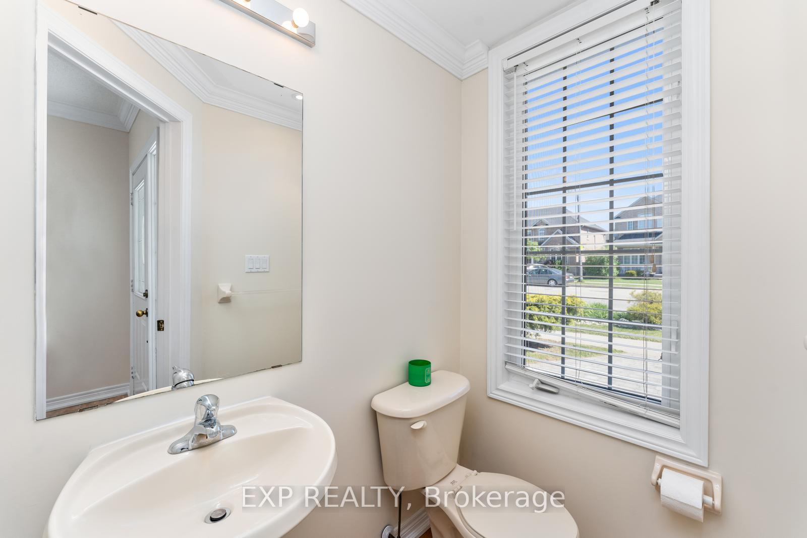 Photo 12 of 2168 Sutton Drive, Burlington, Orchard — HOMEH