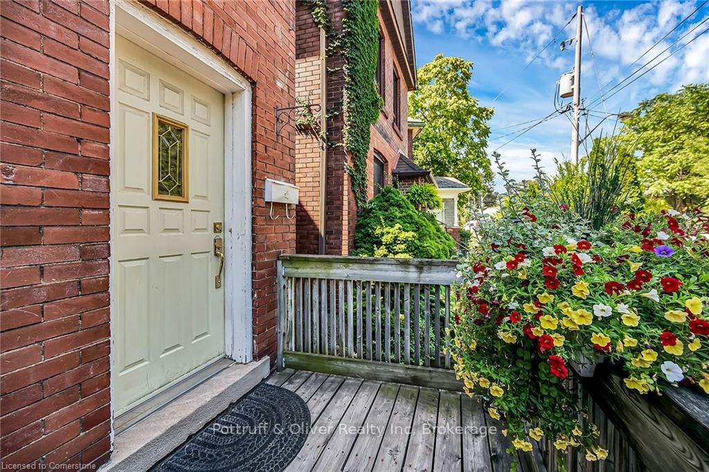 Photo 4 of 49 East Bend Avenue S, Hamilton, Crown Point — HOMEH