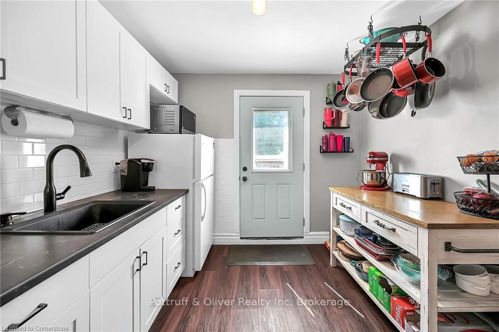 Photo 15 of 49 East Bend Avenue S, Hamilton, Crown Point — HOMEH
