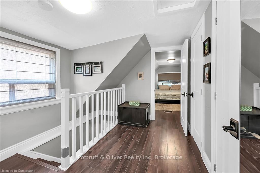Photo 24 of 49 East Bend Avenue S, Hamilton, Crown Point — HOMEH