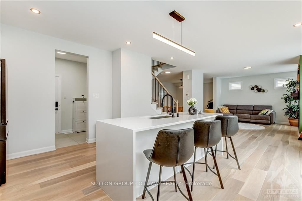 Photo 15 of 726 Cappamore Drive, Ottawa, Barrhaven - Half Moon Bay — HOMEH