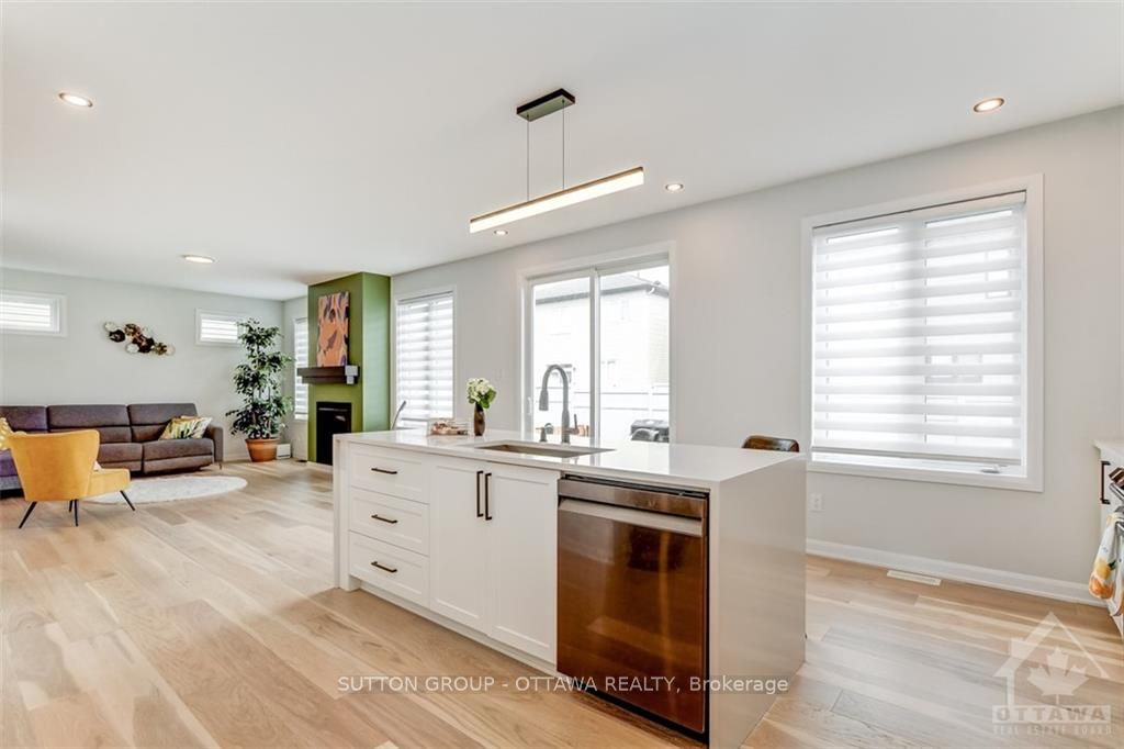 Photo 16 of 726 Cappamore Drive, Ottawa, Barrhaven - Half Moon Bay — HOMEH