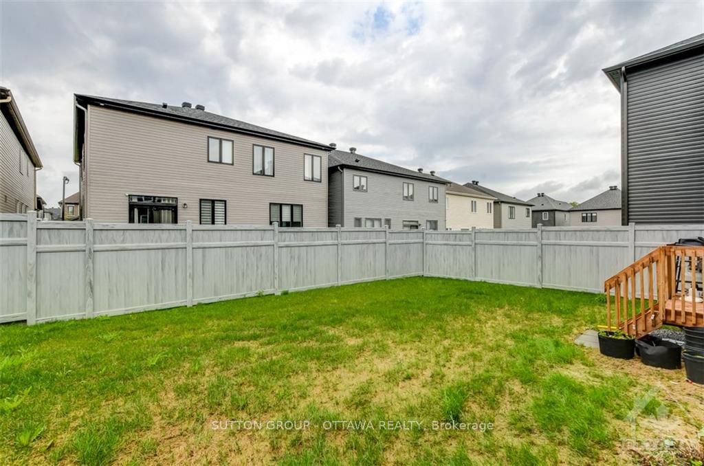 Photo 29 of 726 Cappamore Drive, Ottawa, Barrhaven - Half Moon Bay — HOMEH