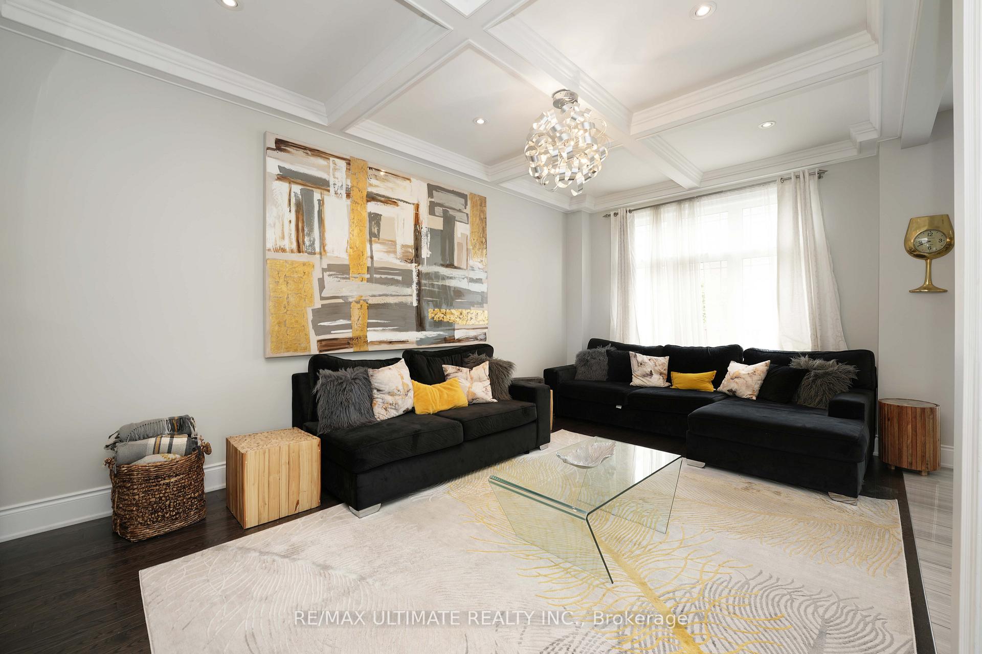 Photo 27 of 143 Dunrobin Crescent, Vaughan, Kleinburg — HOMEH