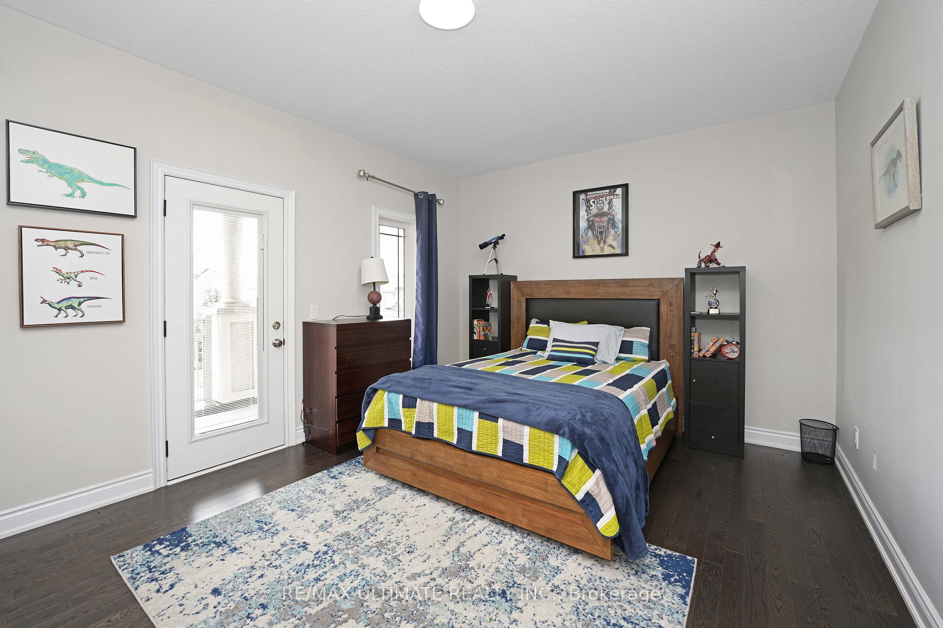 Photo 33 of 143 Dunrobin Crescent, Vaughan, Kleinburg — HOMEH