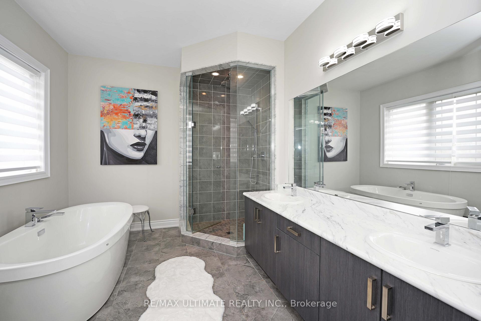 Photo 42 of 143 Dunrobin Crescent, Vaughan, Kleinburg — HOMEH