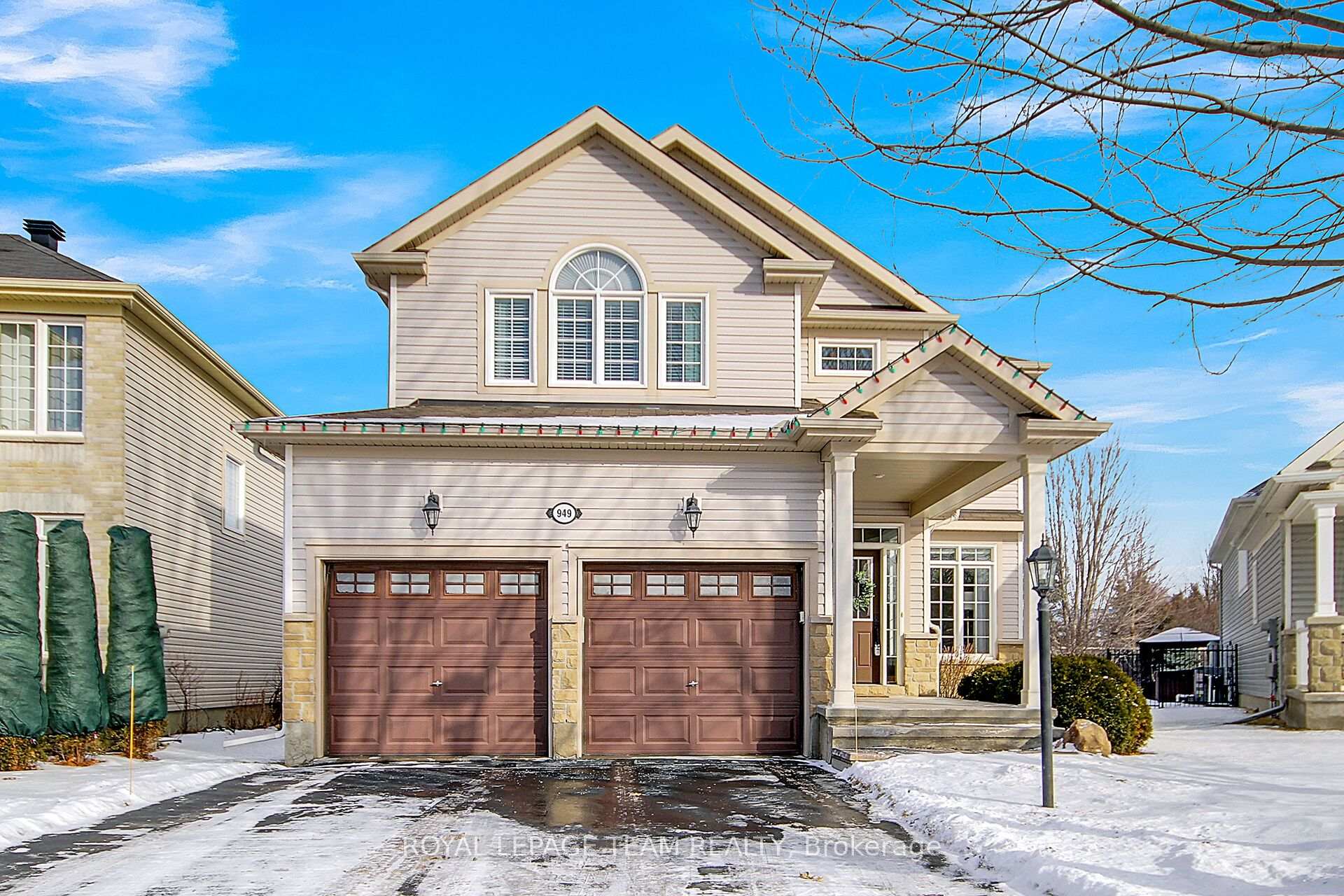 Photo 1 of 949 Rossburn Crescent, Ottawa, Barrhaven - Stonebridge — HOMEH