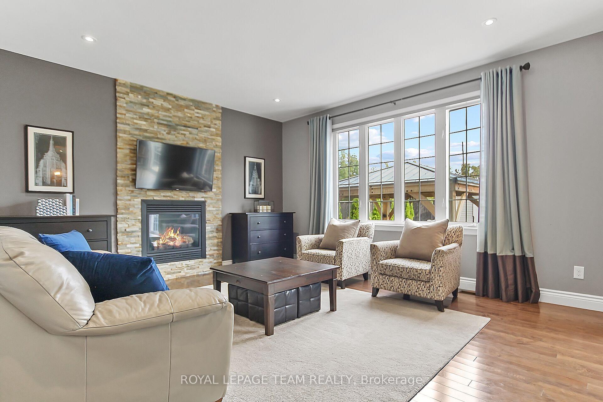 Photo 15 of 949 Rossburn Crescent, Ottawa, Barrhaven - Stonebridge — HOMEH