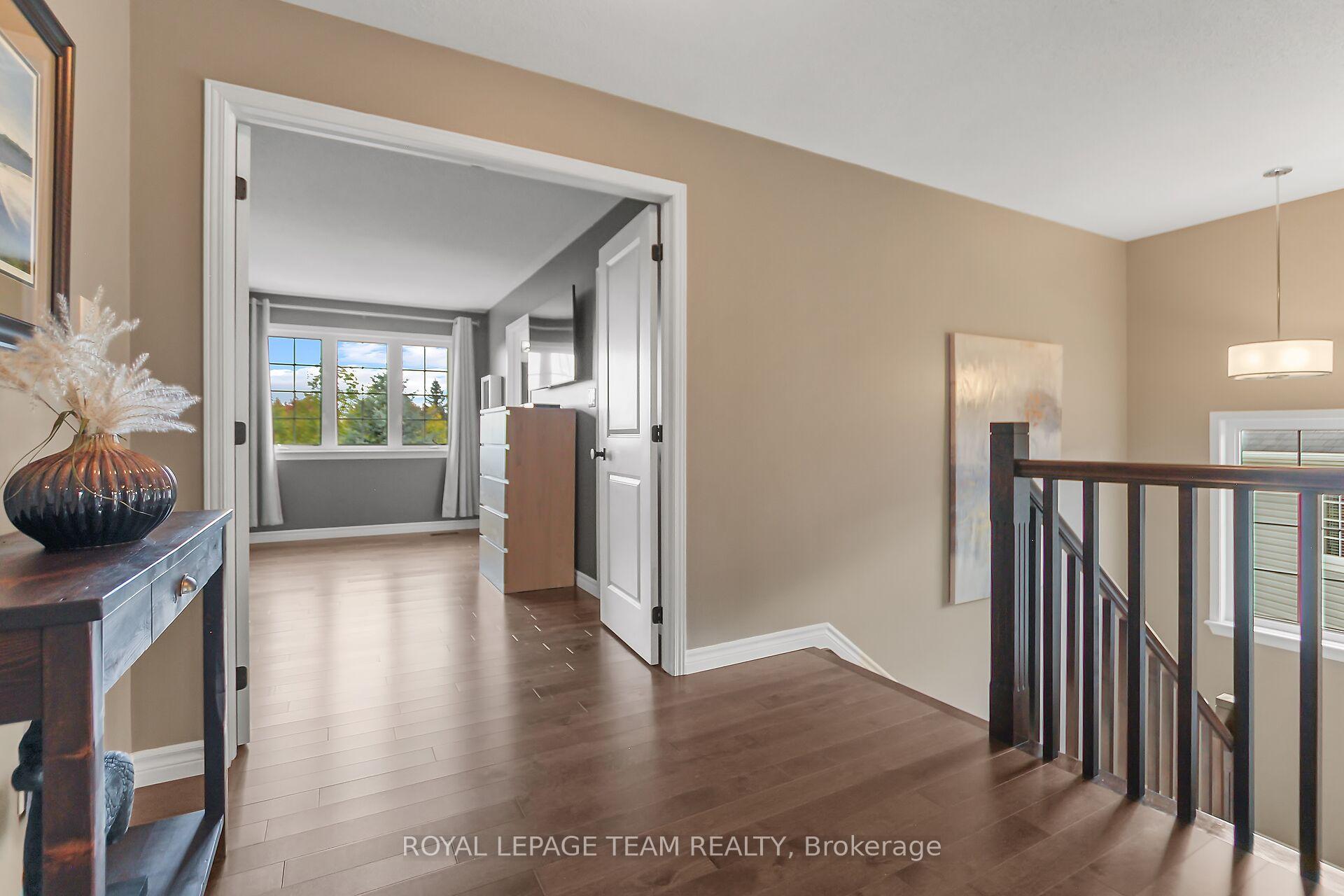Photo 18 of 949 Rossburn Crescent, Ottawa, Barrhaven - Stonebridge — HOMEH