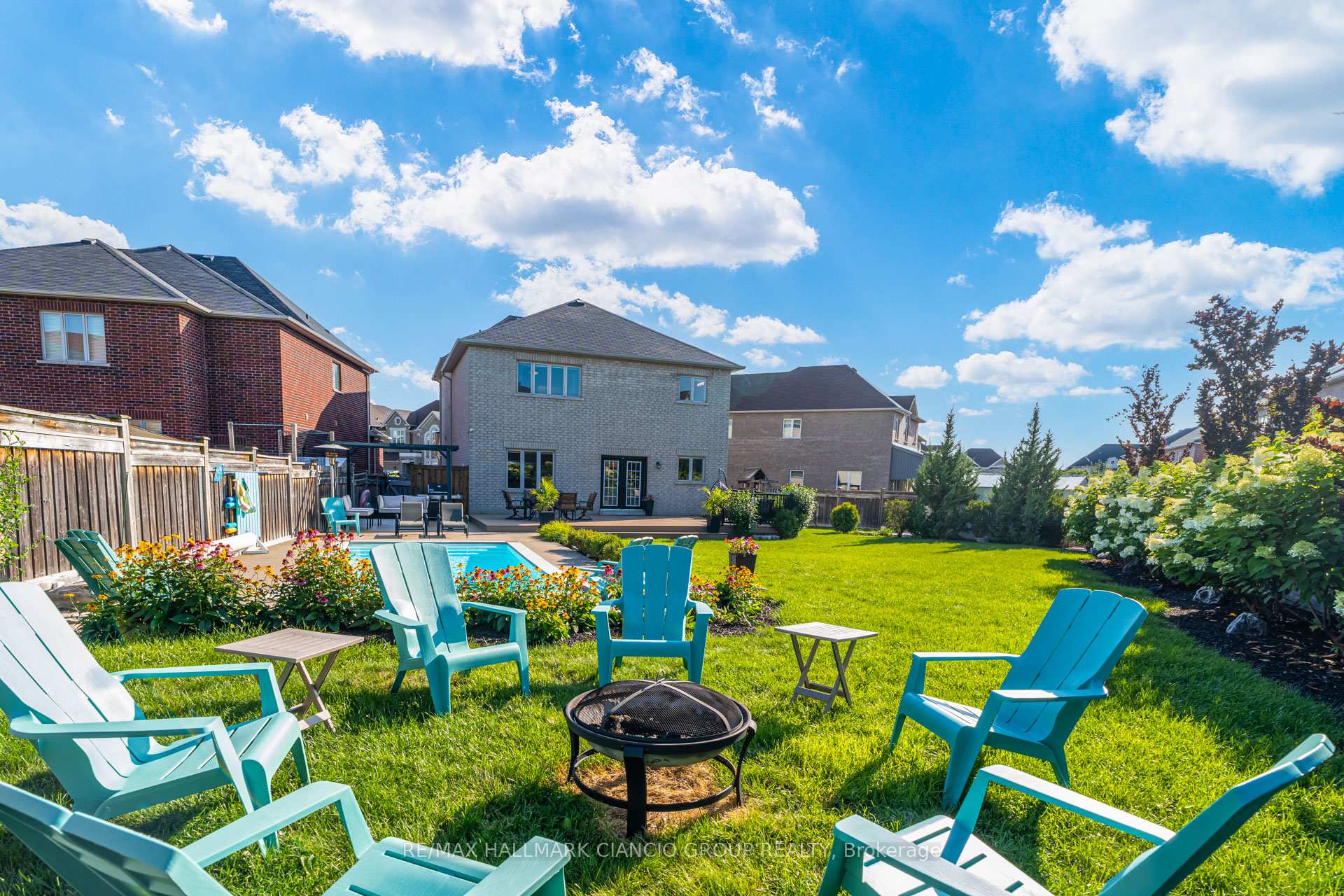 Photo 1 of 81 Aidan Drive, Vaughan, Vellore Village — HOMEH