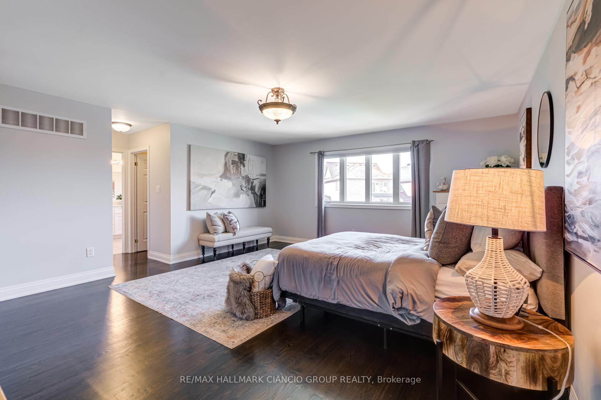 Photo 19 of 81 Aidan Drive, Vaughan, Vellore Village — HOMEH