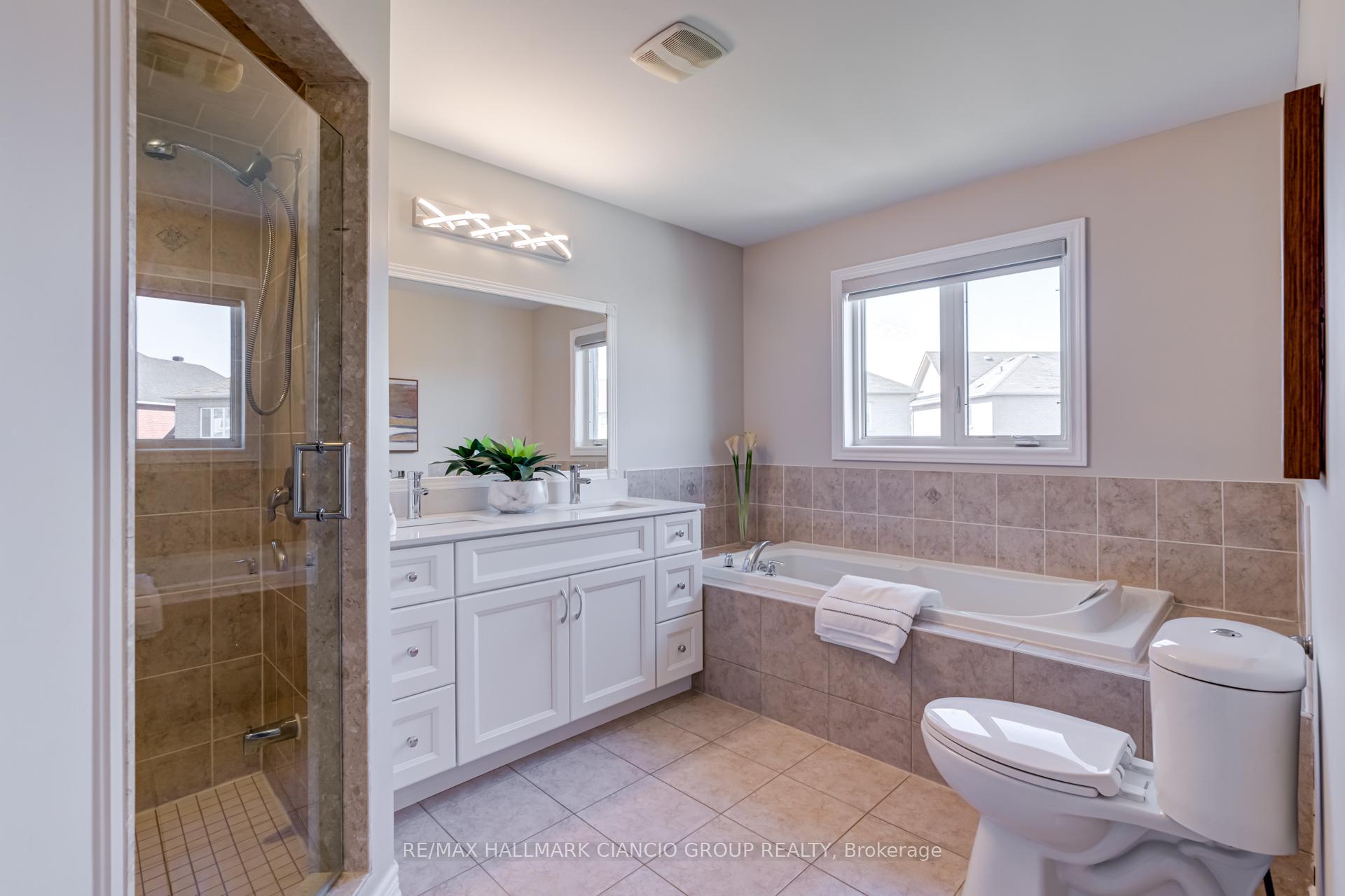 Photo 20 of 81 Aidan Drive, Vaughan, Vellore Village — HOMEH