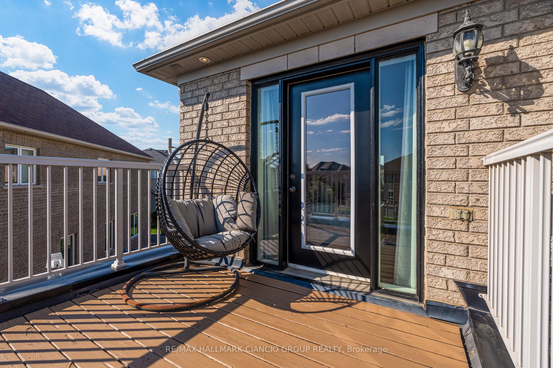 Photo 27 of 81 Aidan Drive, Vaughan, Vellore Village — HOMEH