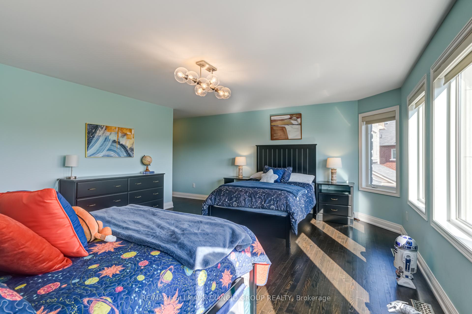 Photo 29 of 81 Aidan Drive, Vaughan, Vellore Village — HOMEH