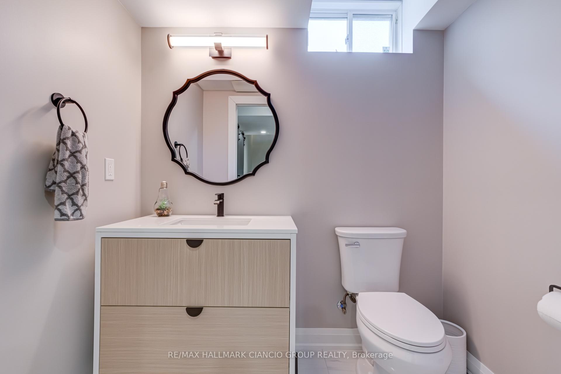 Photo 37 of 81 Aidan Drive, Vaughan, Vellore Village — HOMEH