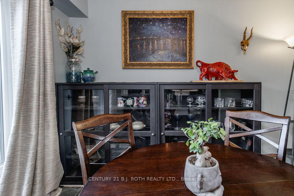 Photo 16 of 71 Garden Drive, Barrie, Allandale Heights — HOMEH