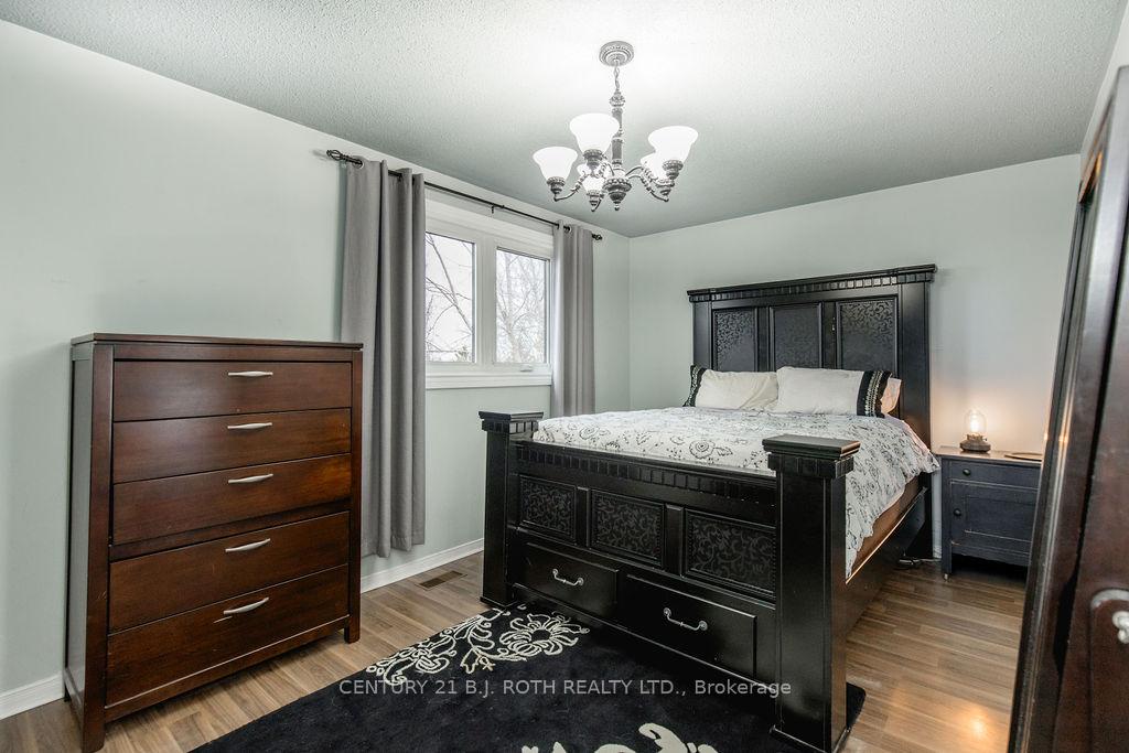 Photo 26 of 71 Garden Drive, Barrie, Allandale Heights — HOMEH