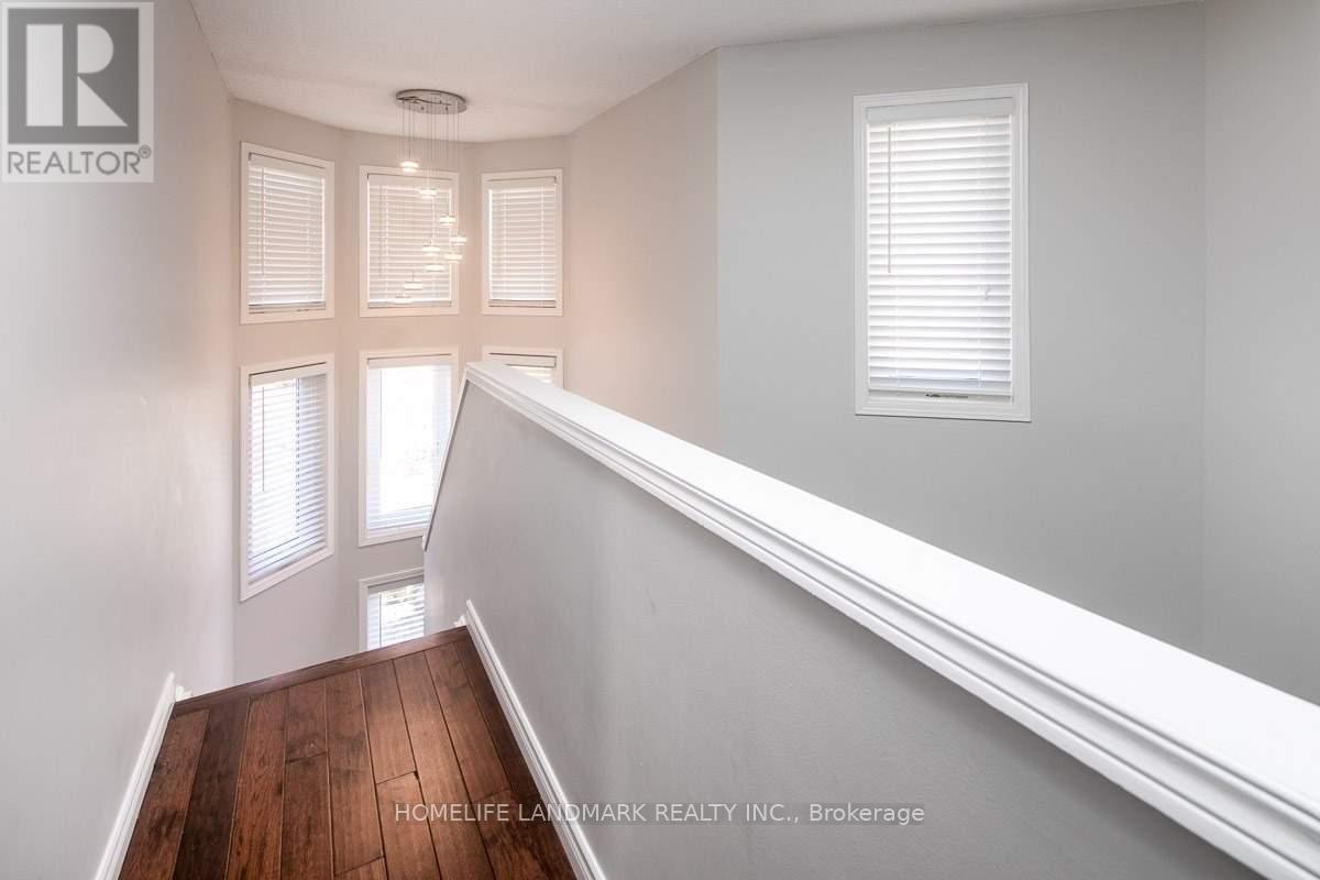 Photo 14 of 2151 Marc Lane, Burlington, Headon — HOMEH
