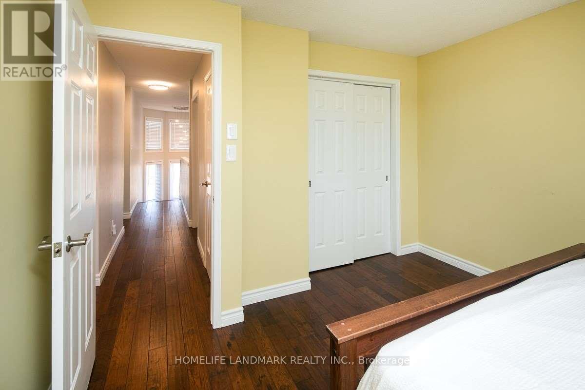 Photo 19 of 2151 Marc Lane, Burlington, Headon — HOMEH