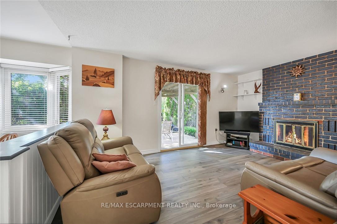 Photo 16 of 71 Kennard Street, Hamilton, Stoney Creek Mountain — HOMEH