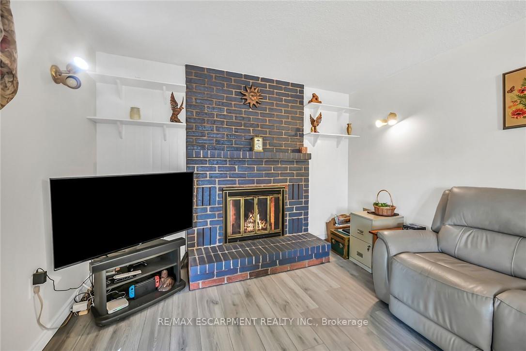 Photo 17 of 71 Kennard Street, Hamilton, Stoney Creek Mountain — HOMEH