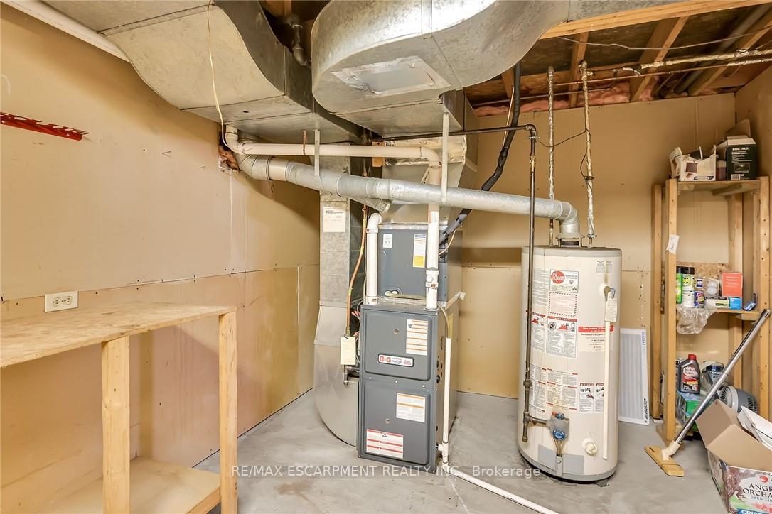 Photo 32 of 71 Kennard Street, Hamilton, Stoney Creek Mountain — HOMEH