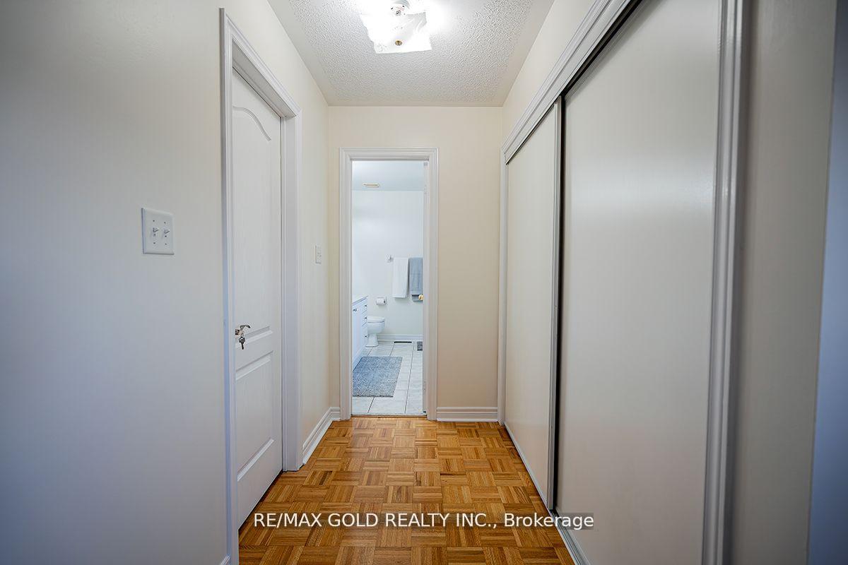 Photo 23 of 17 Yellow Pine Road, Brampton, Bram East — HOMEH