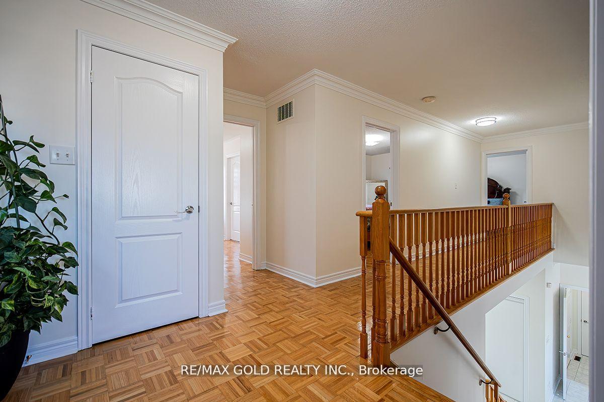 Photo 26 of 17 Yellow Pine Road, Brampton, Bram East — HOMEH