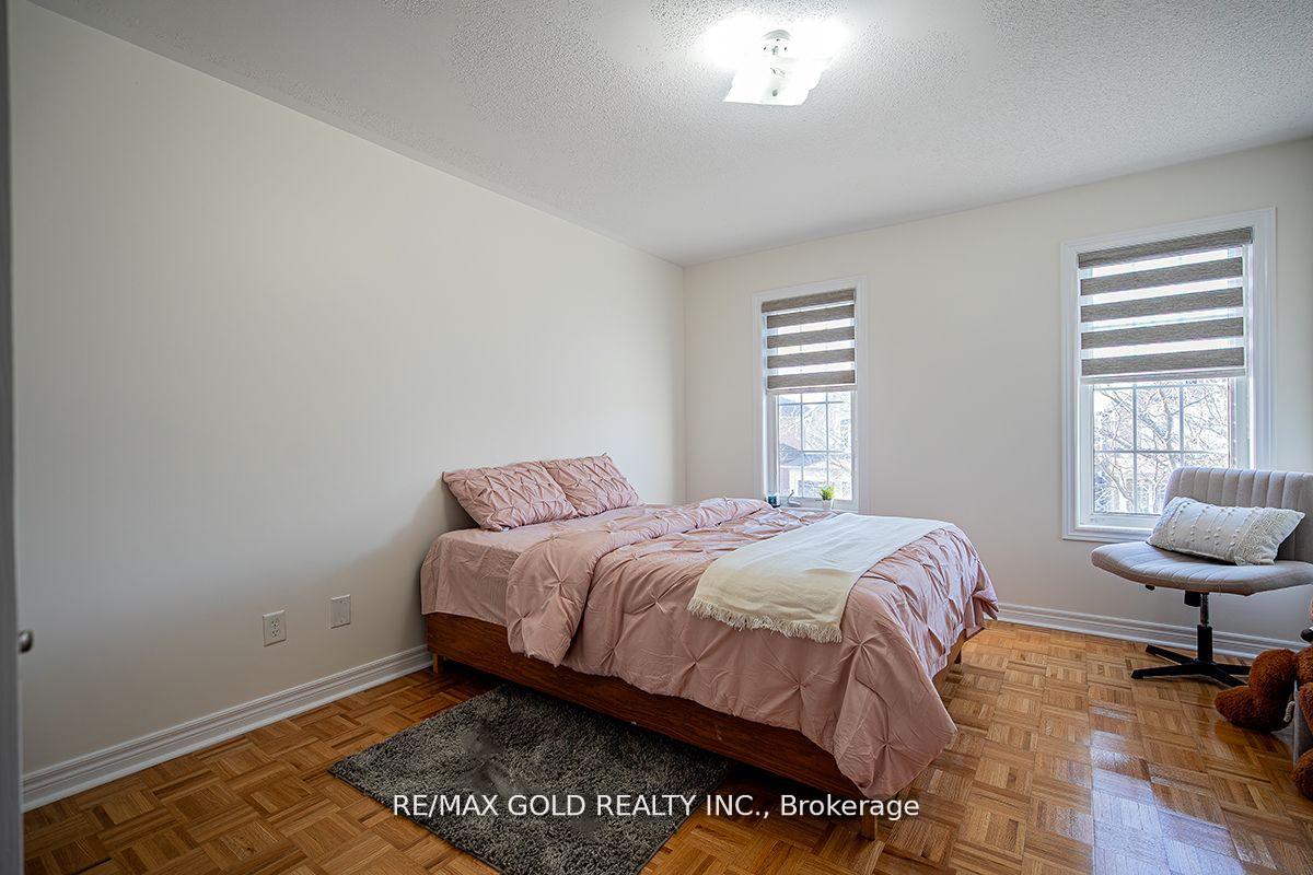 Photo 27 of 17 Yellow Pine Road, Brampton, Bram East — HOMEH