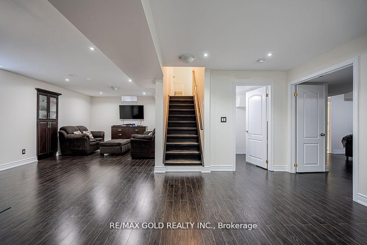 Photo 37 of 17 Yellow Pine Road, Brampton, Bram East — HOMEH