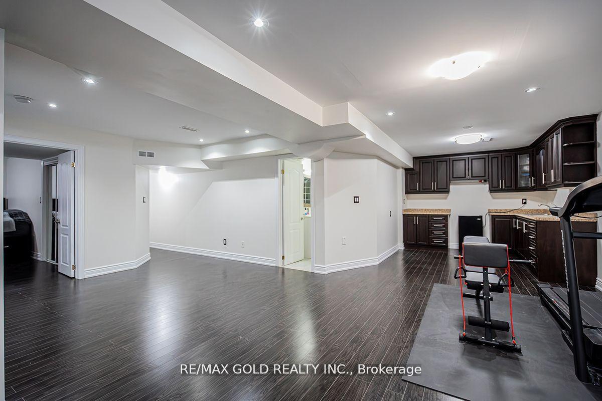 Photo 39 of 17 Yellow Pine Road, Brampton, Bram East — HOMEH