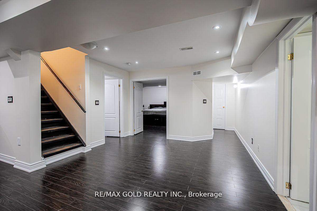 Photo 40 of 17 Yellow Pine Road, Brampton, Bram East — HOMEH