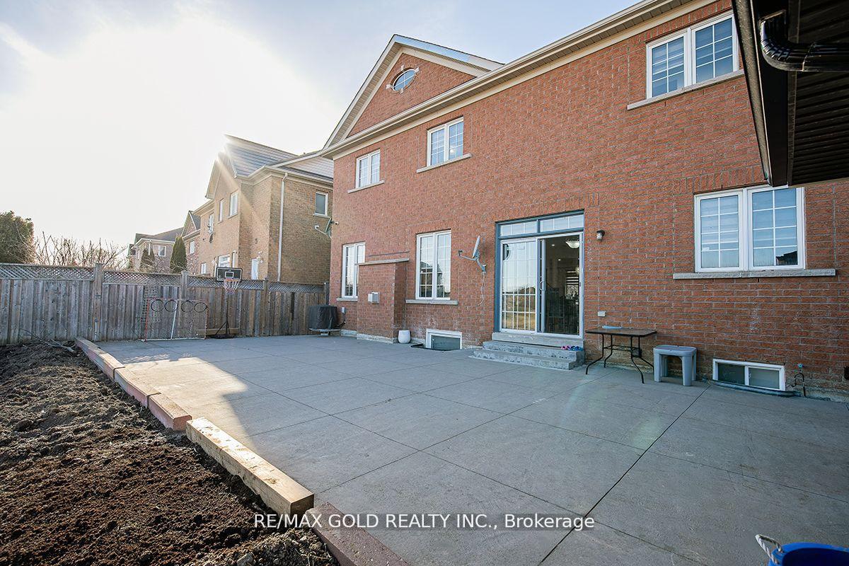 Photo 48 of 17 Yellow Pine Road, Brampton, Bram East — HOMEH