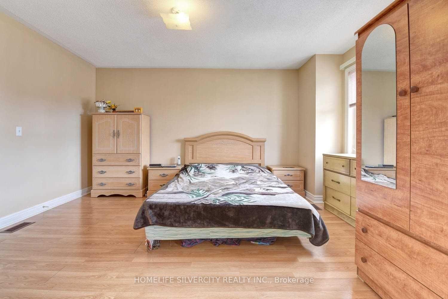 Photo 9 of 10 Trevino Crescent, Brampton, Bram East — HOMEH