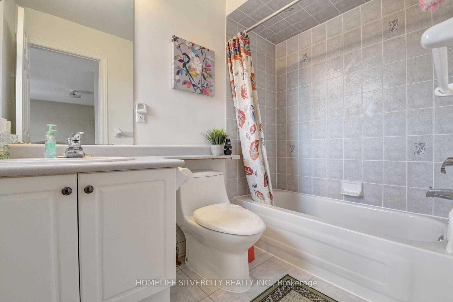 Photo 11 of 10 Trevino Crescent, Brampton, Bram East — HOMEH