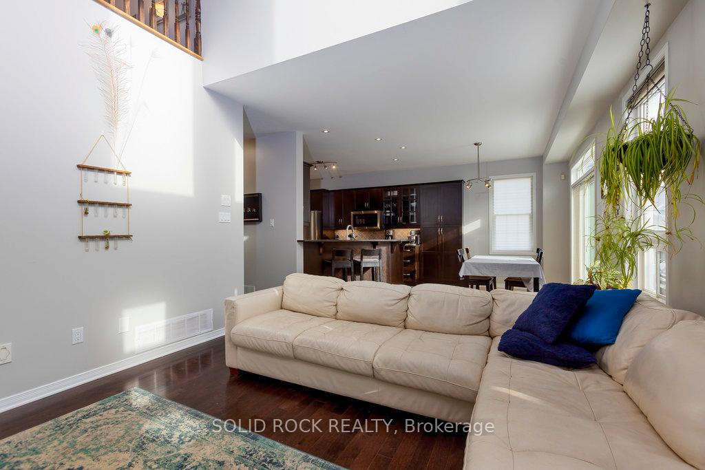 Photo 9 of 400 Tartaruga Lane, Ottawa, Barrhaven - Cedargrove/Fraserdale — HOMEH