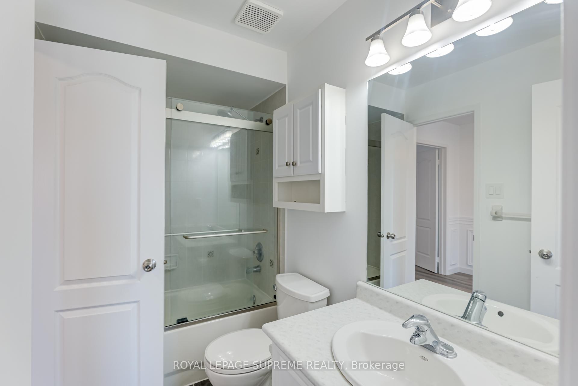 Photo 30 of 196 Matthew Drive, Vaughan, East Woodbridge — HOMEH